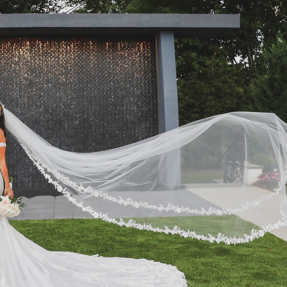 Marionat Bridal Veil Ivory